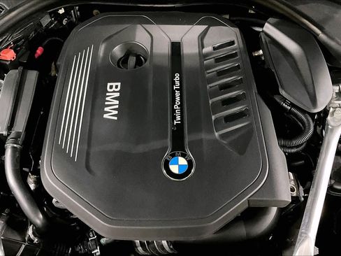 Used 2019 BMW 540i xDrive w/ Convenience Package AWD/4WD image 30