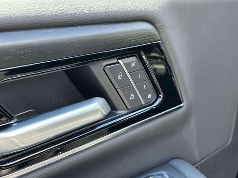 New 2026 GMC Yukon XL Denali AWD/4WD image 23