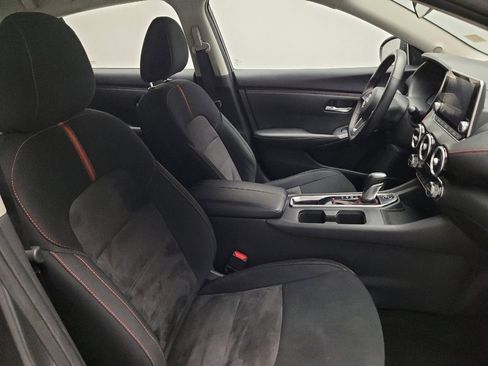 Used 2025 Nissan Sentra SR FWD image 21