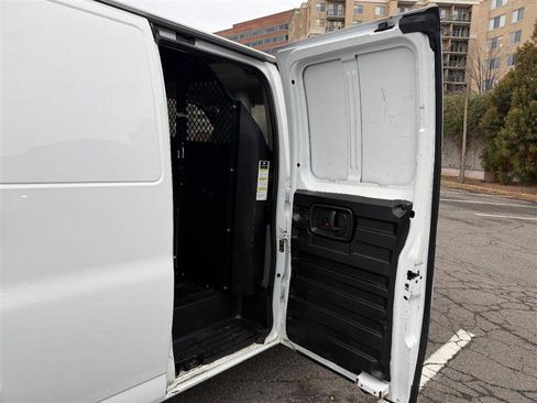 Used 2021 Chevrolet Express 2500 w/ Driver Convenience Package image 16