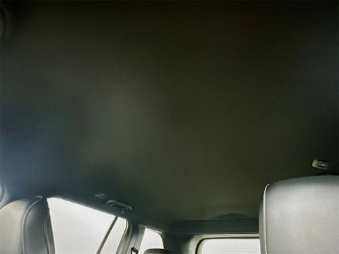 New 2025 Jeep Grand Cherokee Altitude image 14