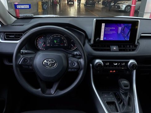 Used 2024 Toyota RAV4 XLE w/ Convenience Package FWD image 14