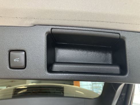 Used 2022 Ford Escape SEL image 28