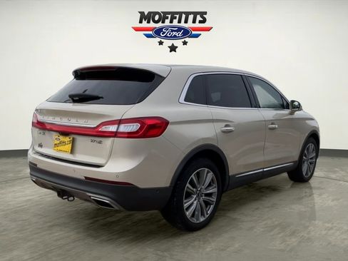 Used 2016 Lincoln MKX Reserve w/ Technology Package image 5