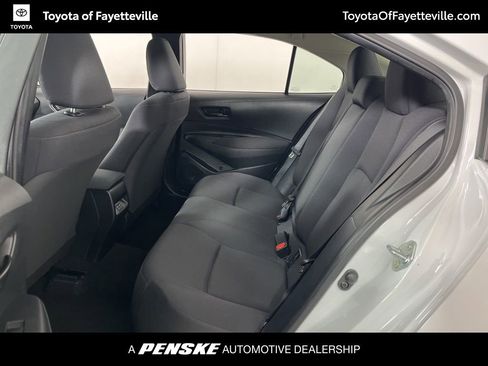 Used 2024 Toyota Corolla LE image 21