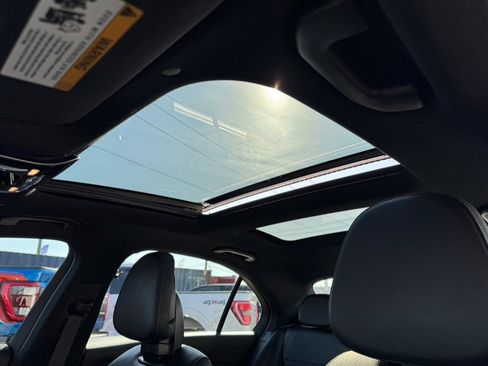 Used 2022 Mercedes-Benz C 300 4MATIC Sedan image 51