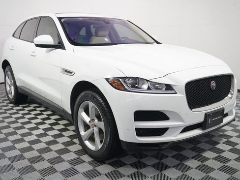 Used 2018 Jaguar F-PACE Premium AWD/4WD image 9