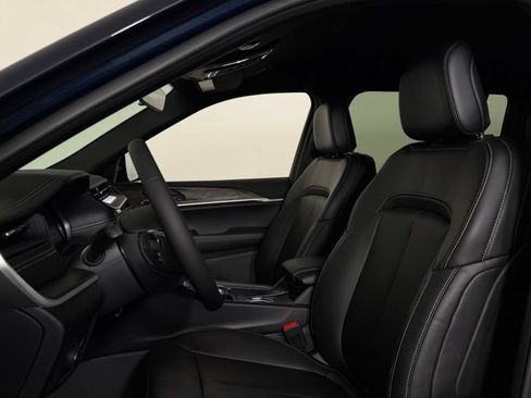 New 2026 Jeep Grand Cherokee L Limited AWD/4WD image 15