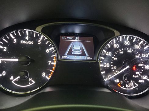 Used 2019 Nissan Pathfinder SL w/ Rock Creek Edition AWD/4WD image 23