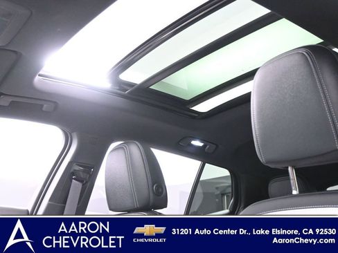 New 2025 Chevrolet Equinox EV LT image 24