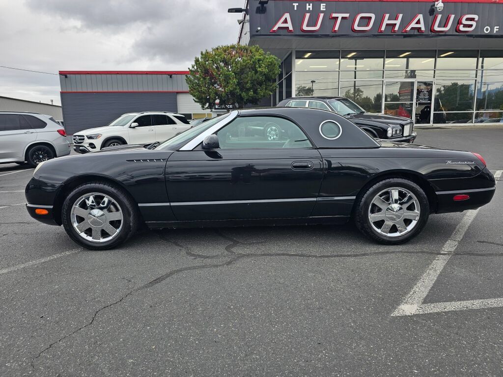 Used 2002 Ford Thunderbird RWD image 2