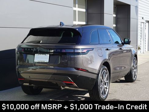 New 2025 Land Rover Range Rover Velar Dynamic SE image 2