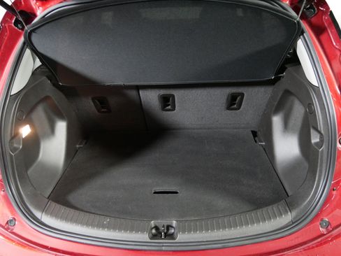 Used 2022 Chevrolet Bolt LT image 18