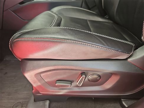 Used 2023 Ford Explorer ST w/ Equipment Group 401A image 27