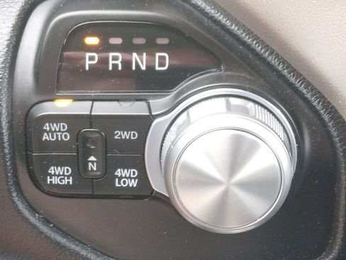 Used 2022 RAM 1500 Laramie image 15