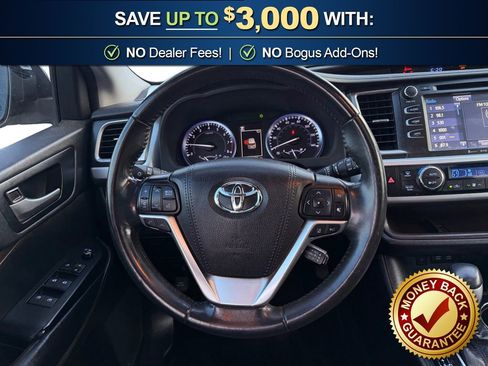 Used 2018 Toyota Highlander XLE AWD/4WD image 20