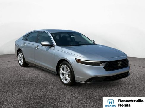 New 2025 Honda Accord LX image 7