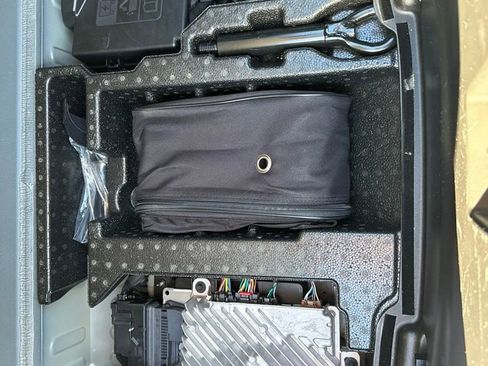 Used 2019 Chevrolet Camaro ZL1 image 19