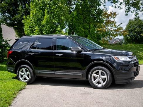 Used 2018 Ford Explorer 4WD image 4