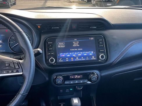 Used 2023 Nissan Kicks SR w/ Interior Electronics Package FWD image 6