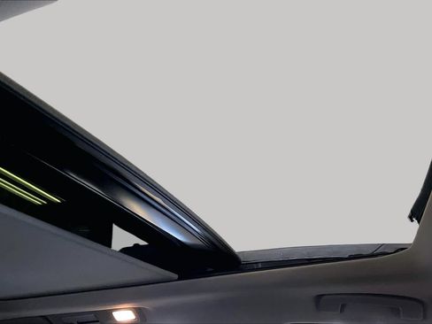 Used 2023 INFINITI QX60 Luxe w/ Vision Package FWD image 13