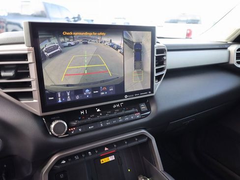 Used 2024 Toyota Tundra Limited image 15