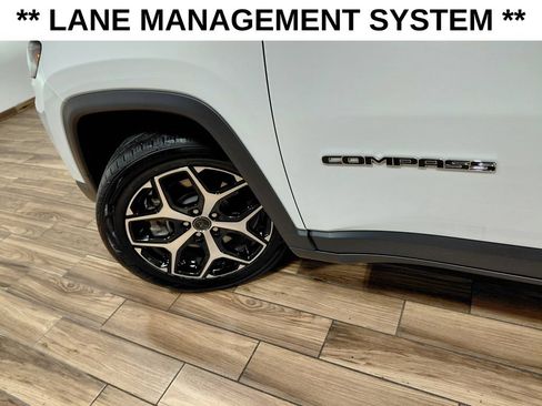 Certified 2025 Jeep Compass Limited AWD/4WD image 7