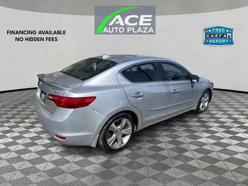 Used 2013 Acura ILX w/ Premium Package image 5