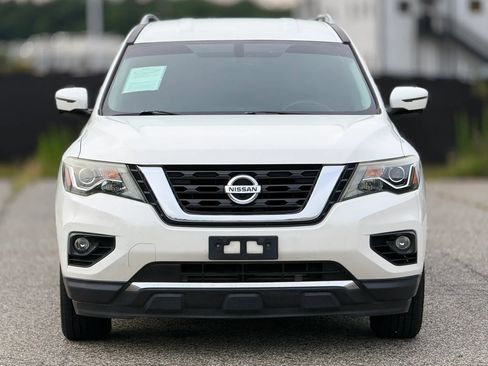 Used 2017 Nissan Pathfinder SL w/ SL Tech Package FWD image 5