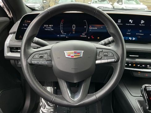 Used 2024 Cadillac XT4 Premium Luxury FWD image 15