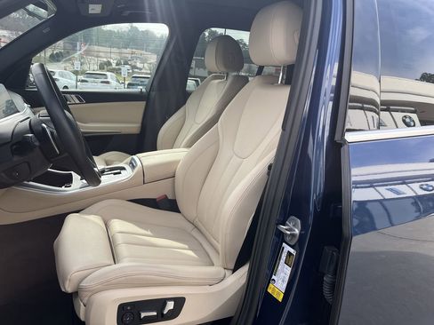 Certified 2022 BMW X5 sDrive40i w/ Premium Package image 14