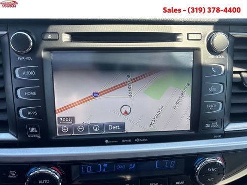 Certified 2018 Toyota Highlander Limited AWD/4WD image 23