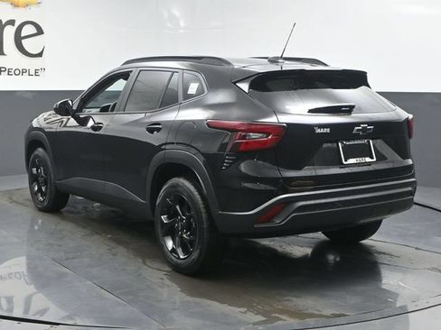 New 2026 Chevrolet Trax LT w/ Driver Confidence Package FWD image 14