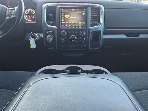 Used 2021 RAM 1500 Classic Warlock w/ Luxury Group image 10