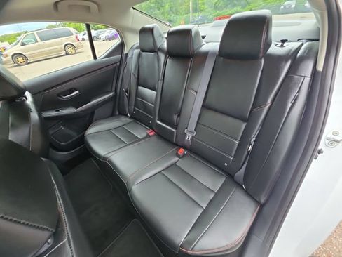 Certified 2023 Nissan Sentra SR w/ SR Premium Package FWD image 23