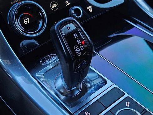 Used 2019 Land Rover Range Rover Sport HSE Dynamic image 12