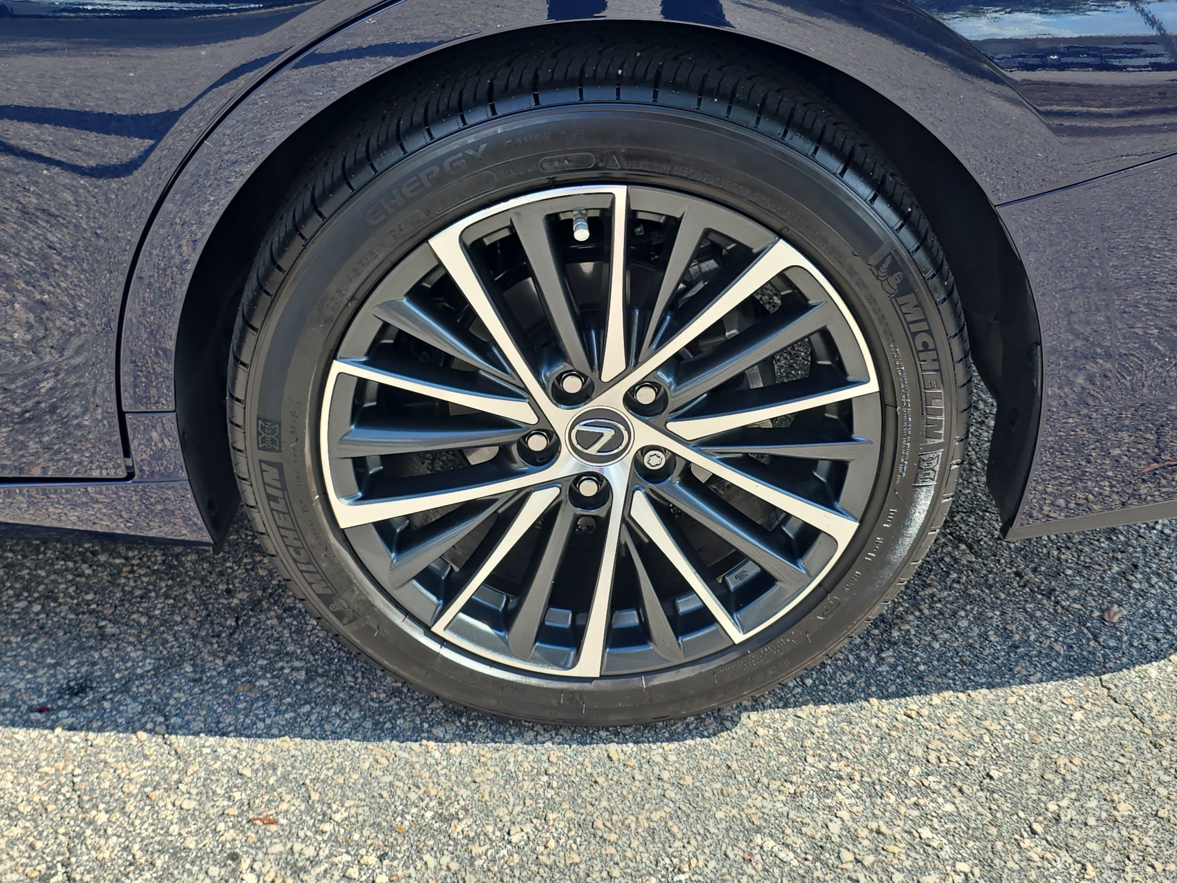 Used 2025 Lexus ES 350 w/ Premium Package FWD image 34