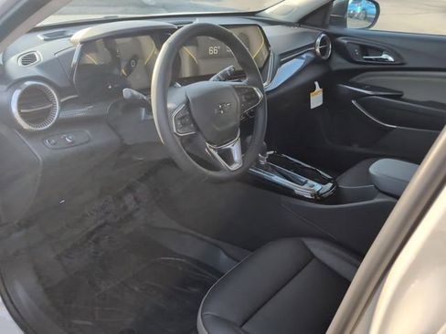 New 2026 Chevrolet Trax ACTIV image 12