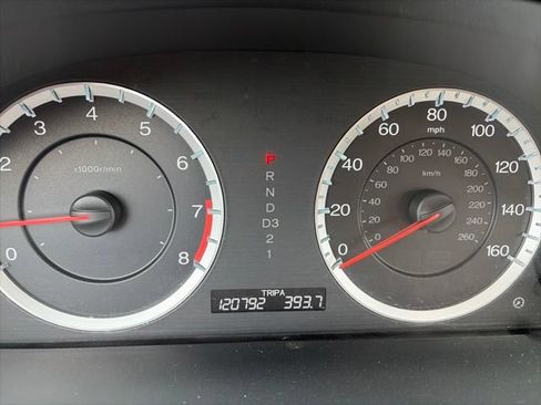Used 2012 Honda Accord LX image 9