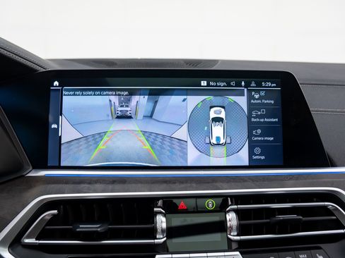 Used 2023 BMW X5 xDrive45e w/ Climate Comfort Package image 26