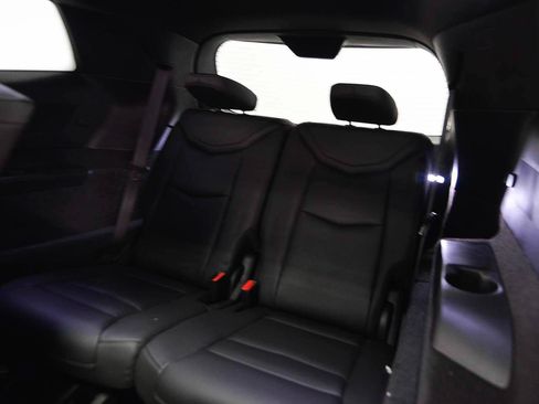 Used 2024 Cadillac XT6 Premium Luxury w/ Technology Package FWD image 12