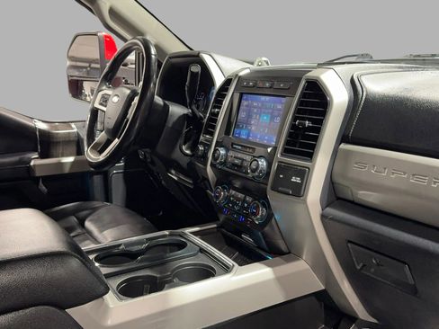 Used 2021 Ford F250 Lariat w/ Lariat Ultimate Package image 31