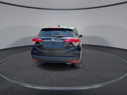 Used 2019 Honda HR-V LX image 7