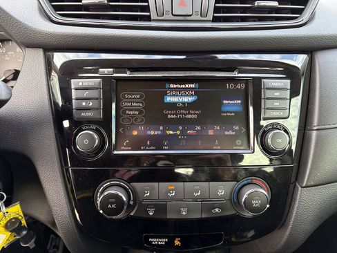 Used 2020 Nissan Rogue S image 24