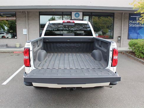 Used 2015 GMC Sierra 1500 Denali w/ Driver Alert Package image 26