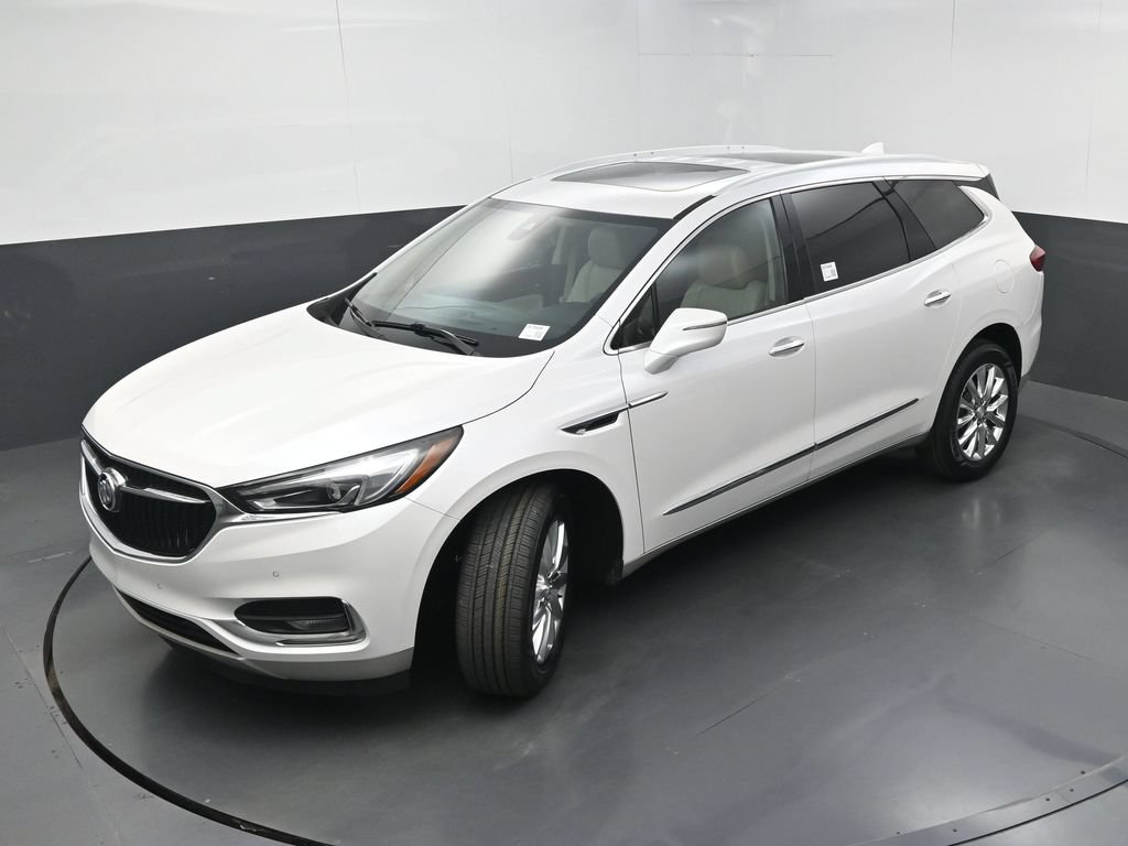 Used 2018 Buick Enclave Premium w/ Experience Buick Package FWD image 34