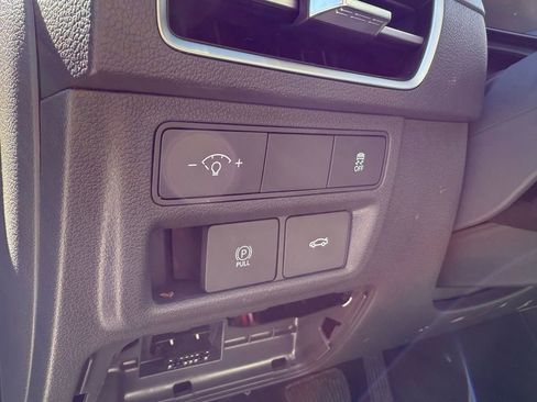 Used 2025 Hyundai Sonata SEL FWD image 18