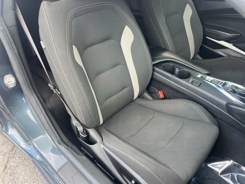 Used 2021 Chevrolet Camaro LT RWD image 30