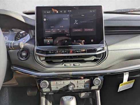 New 2026 Jeep Compass Limited image 11