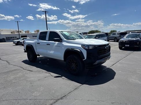 Used 2025 Chevrolet Colorado Trail Boss AWD/4WD image 1